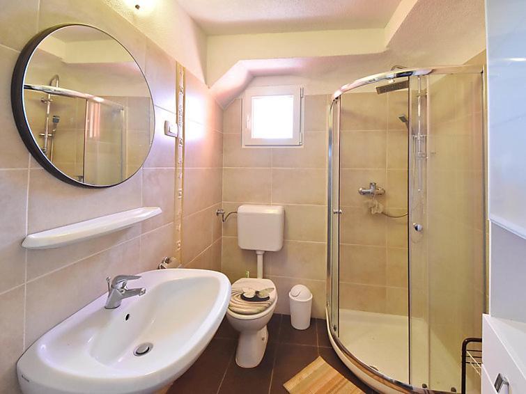 Luanas Rooms With Istrian Touch Buzet Dış mekan fotoğraf